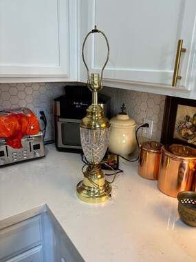 Vintage Crystal and Polished Brass Table Lamp - Araglin Pattern